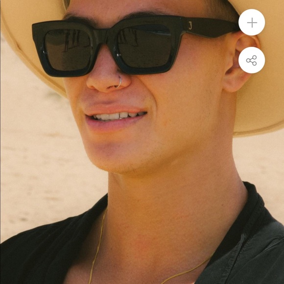 Jagar Pertama Polarized Unisex sunglasses - Picture 4 of 4